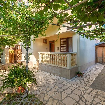 Stunning Apartment In Zadar With Wifi 外观 照片