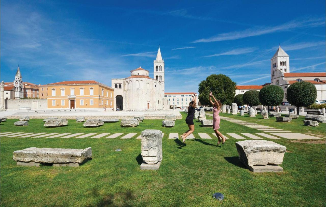 Stunning Apartment In Zadar With Wifi 外观 照片
